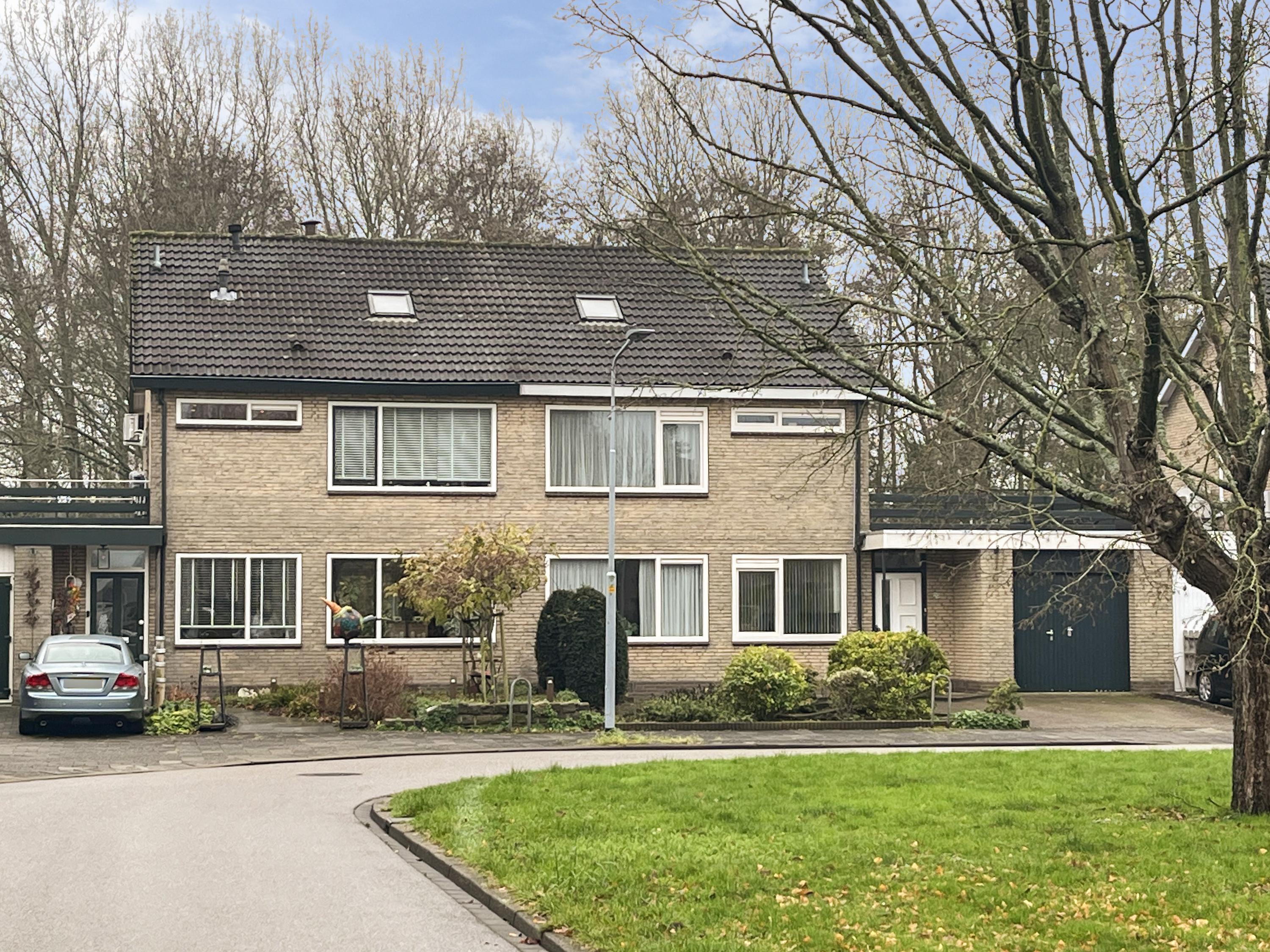 Weegbreestraat 20 , 2153 EC Nieuw-vennep 0